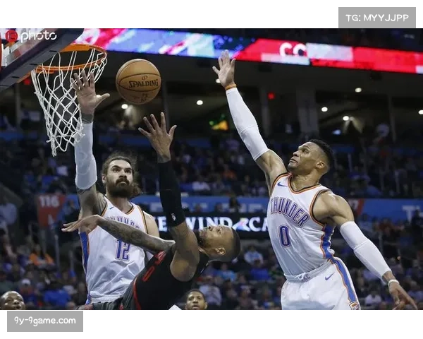 雷霆防守端换防弹性十足 骑士进攻端战术执行受阻 雷霆防守端换防弹性十足 骑士进攻端战术执行受阻