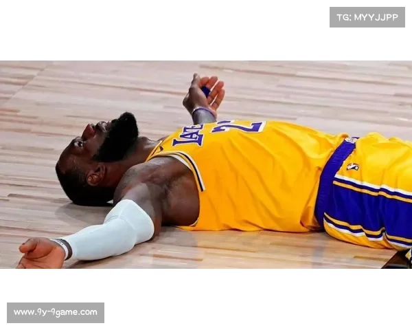 詹姆斯带伤出战左脚关节炎困扰 湖人医疗团队谨慎管理身体状况