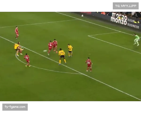 斯洛特三中卫实验再度受挫，科纳特停球失误揭示利物浦后场传导压力阈值